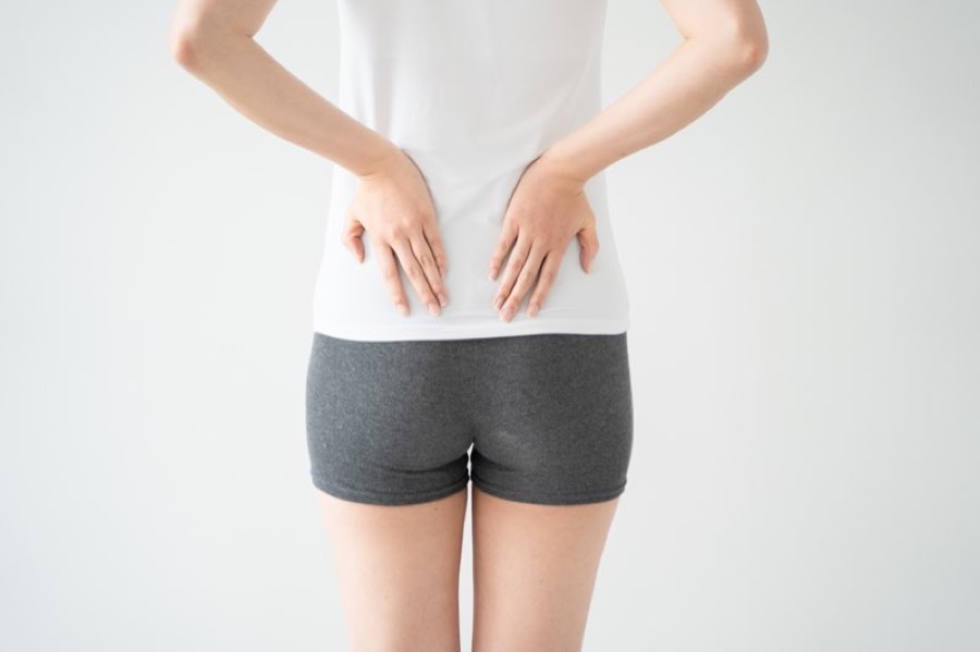 脚のラインが気になる女性